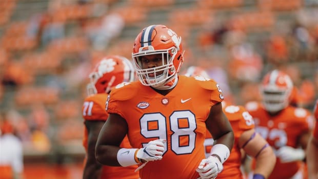 Clemson DE Myles Murphy